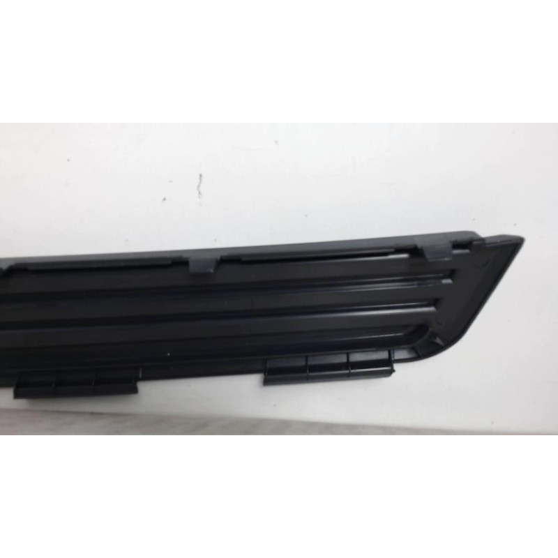 Moulure de pare choc arriere LAND ROVER DISCOVERY 3 d’occasion