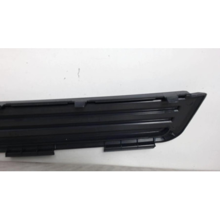 Moulure de pare choc arriere LAND ROVER DISCOVERY 3 d’occasion