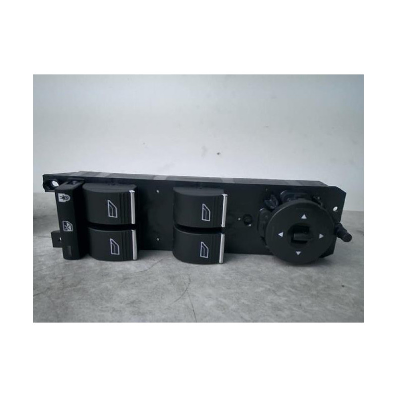 Interrupteur de leve vitre avant gauche FORD KUGA 1 d’occasion
