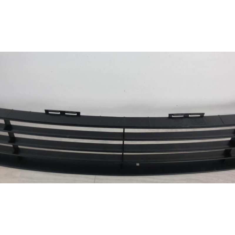 Grille de calandre FORD FIESTA 5 PHASE 1 d’occasion