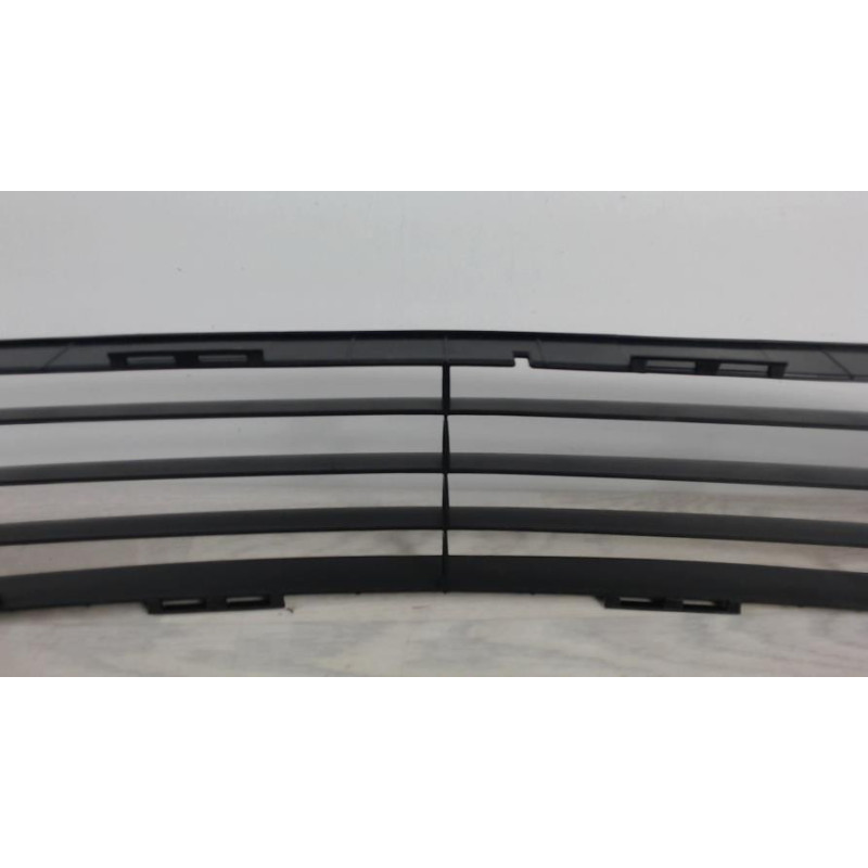 Grille de calandre FORD FIESTA 5 PHASE 1 d’occasion