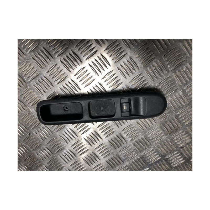 Interrupteur de leve vitre avant droit PEUGEOT 5008 1 PHASE 1 d’occasion