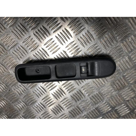 Interrupteur de leve vitre avant droit PEUGEOT 5008 1 PHASE 1 d’occasion