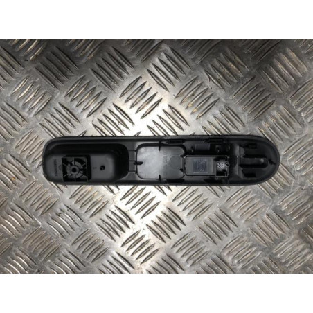 Interrupteur de leve vitre avant droit PEUGEOT 5008 1 PHASE 1 d’occasion