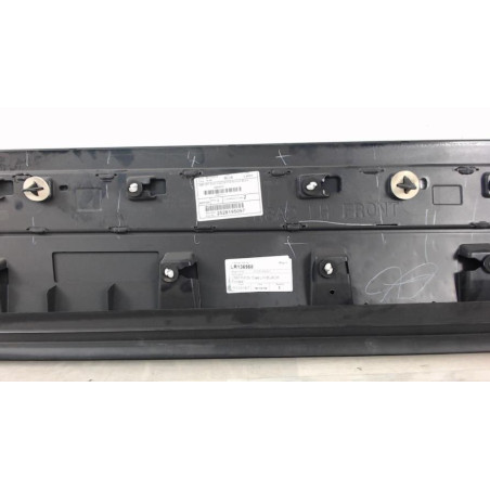 Garniture porte avant gauche LAND ROVER RANGE ROVER VELAR d’occasion