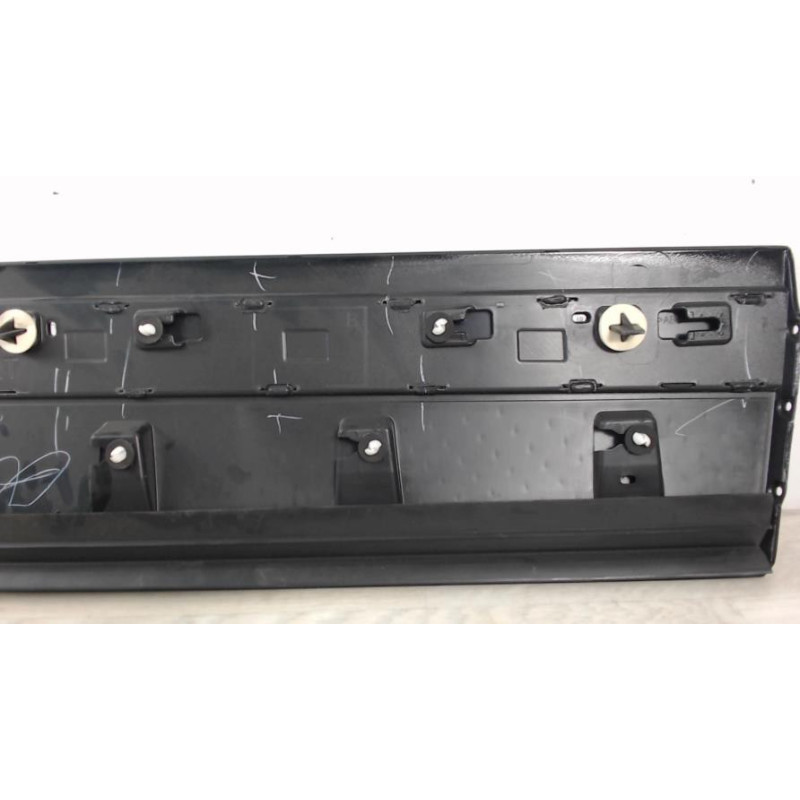 Garniture porte avant gauche LAND ROVER RANGE ROVER VELAR d’occasion