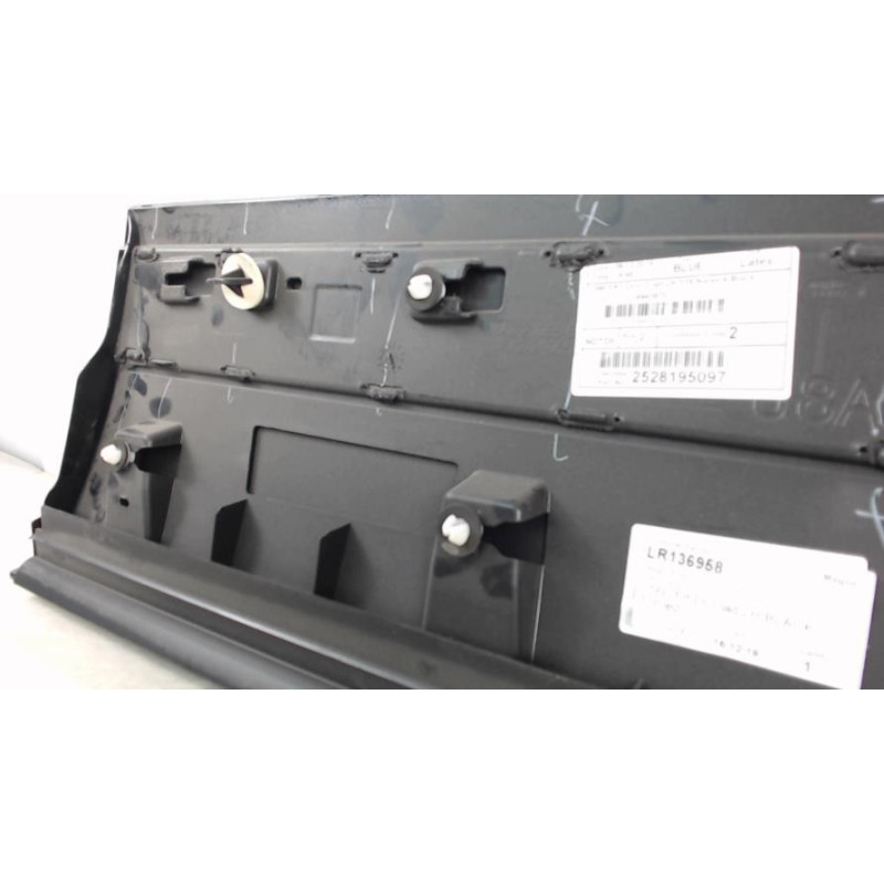 Garniture porte avant gauche LAND ROVER RANGE ROVER VELAR d’occasion