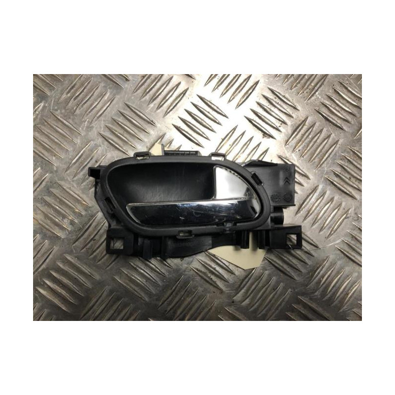 Poignee interieur avant droit PEUGEOT 5008 1 PHASE 1 d’occasion