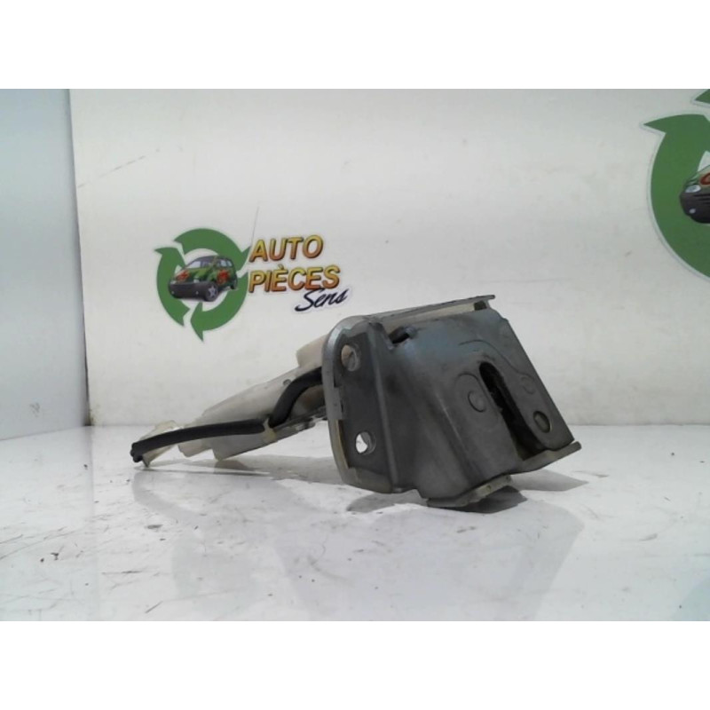 Serrure de coffre SUZUKI SWIFT 3 d’occasion