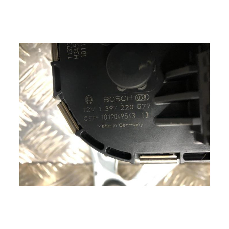 Moteur essuie glace avant droit PEUGEOT 5008 1 PHASE 1 d’occasion