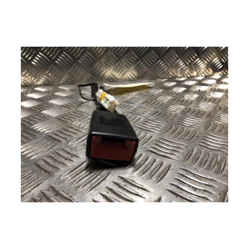 Attache ceinture avant gauche PEUGEOT 5008 1 PHASE 1 d’occasion