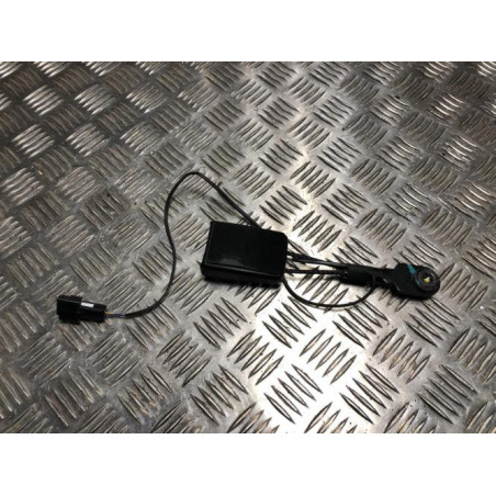 Attache ceinture avant droit CHEVROLET ORLANDO d’occasion