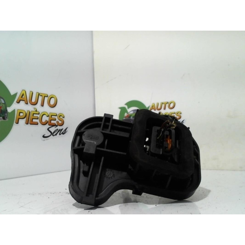 Platine feu arriere droit VOLKSWAGEN GOLF 5 d’occasion
