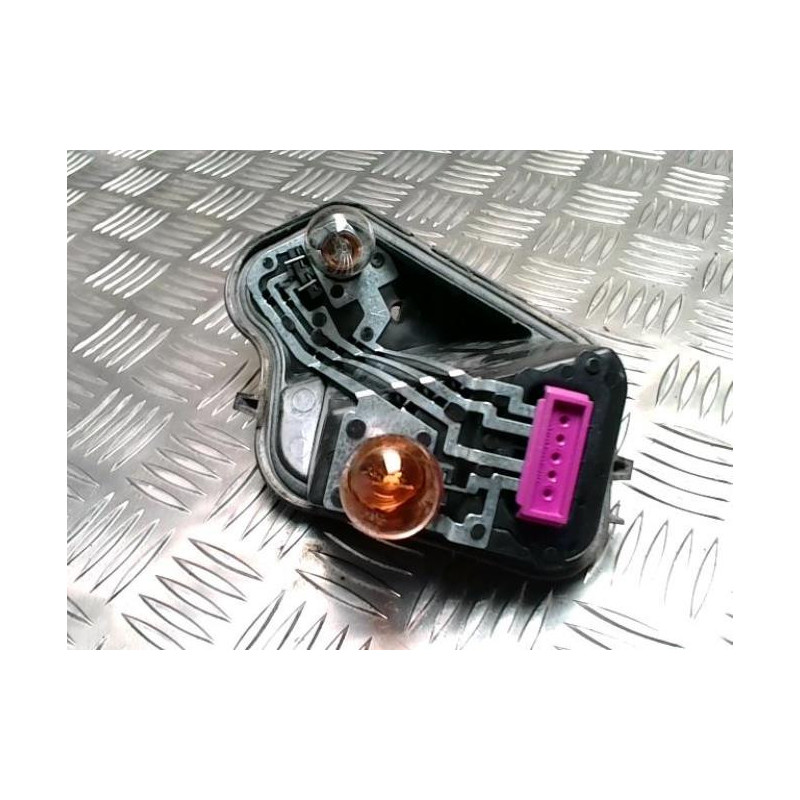 Platine feu arriere droit RENAULT MEGANE 3 PHASE 2 BREAK d’occasion