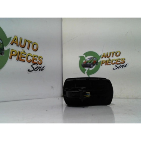 Interrupteur de leve vitre OPEL CORSA D PHASE 2 d’occasion