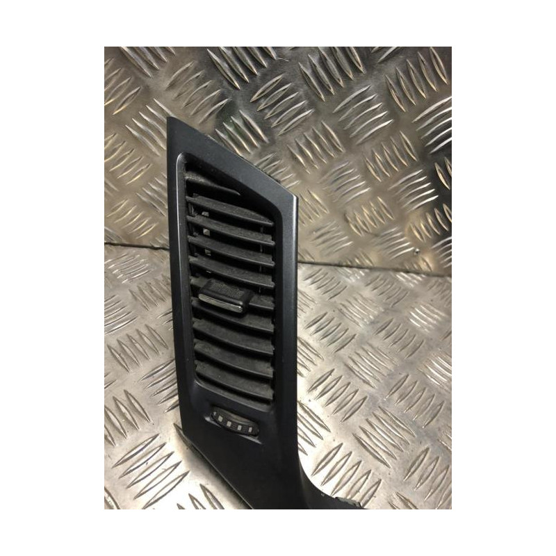 Aerateur tableau de bord CHEVROLET ORLANDO d’occasion