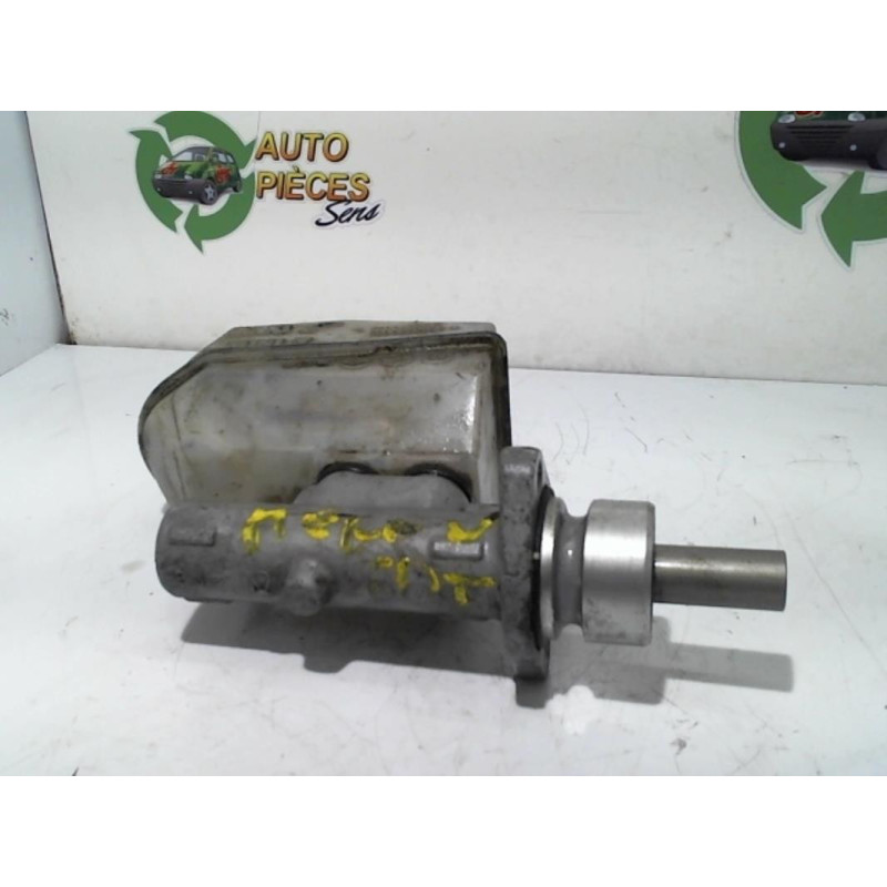 Maitre cylindre (freinage) RENAULT MEGANE 1 PHASE 1 d’occasion