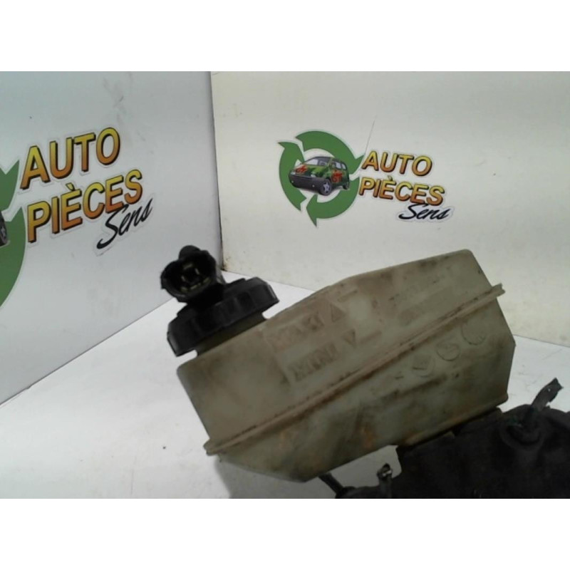 Maitre cylindre (freinage) RENAULT SCENIC 1 PHASE 2 d’occasion
