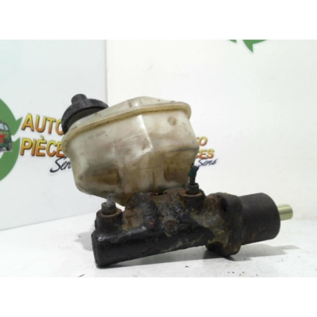Maitre cylindre (freinage) RENAULT R11 d’occasion