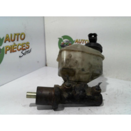 Maitre cylindre (freinage) RENAULT R11 d’occasion