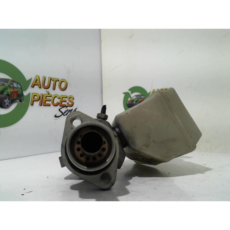 Maitre cylindre (freinage) RENAULT CLIO 2 PHASE 1 d’occasion
