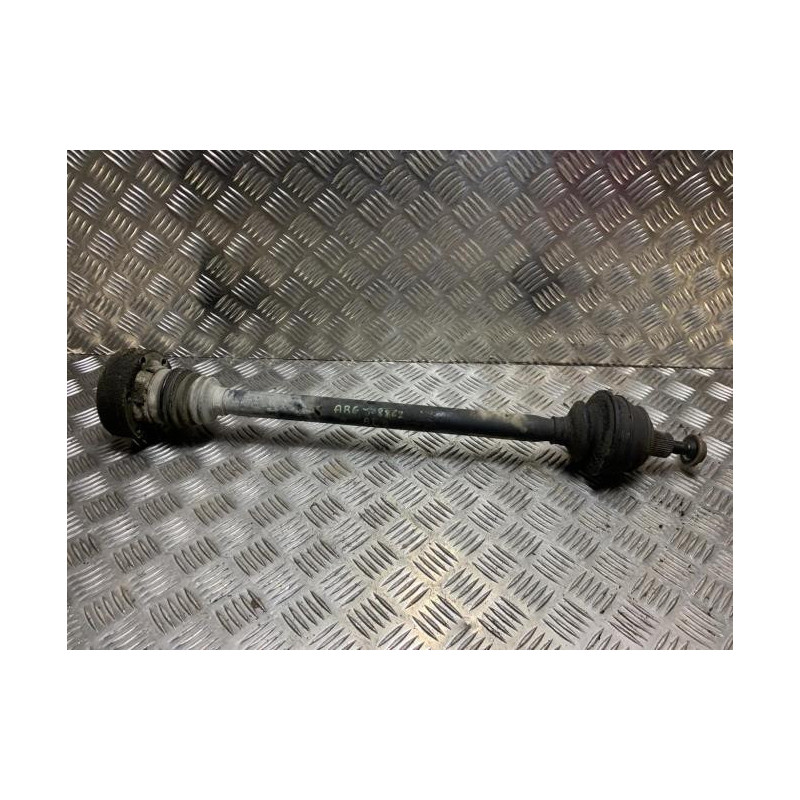 Cardan arriere gauche (transmission) AUDI A8 2 PHASE 1 d’occasion