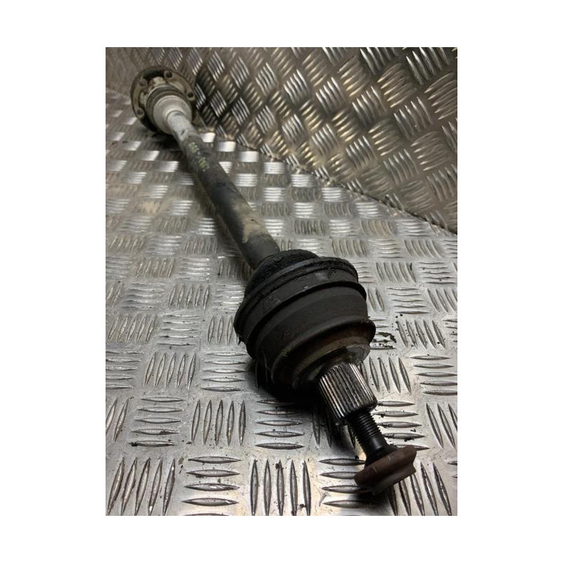 Cardan arriere gauche (transmission) AUDI A8 2 PHASE 1 d’occasion