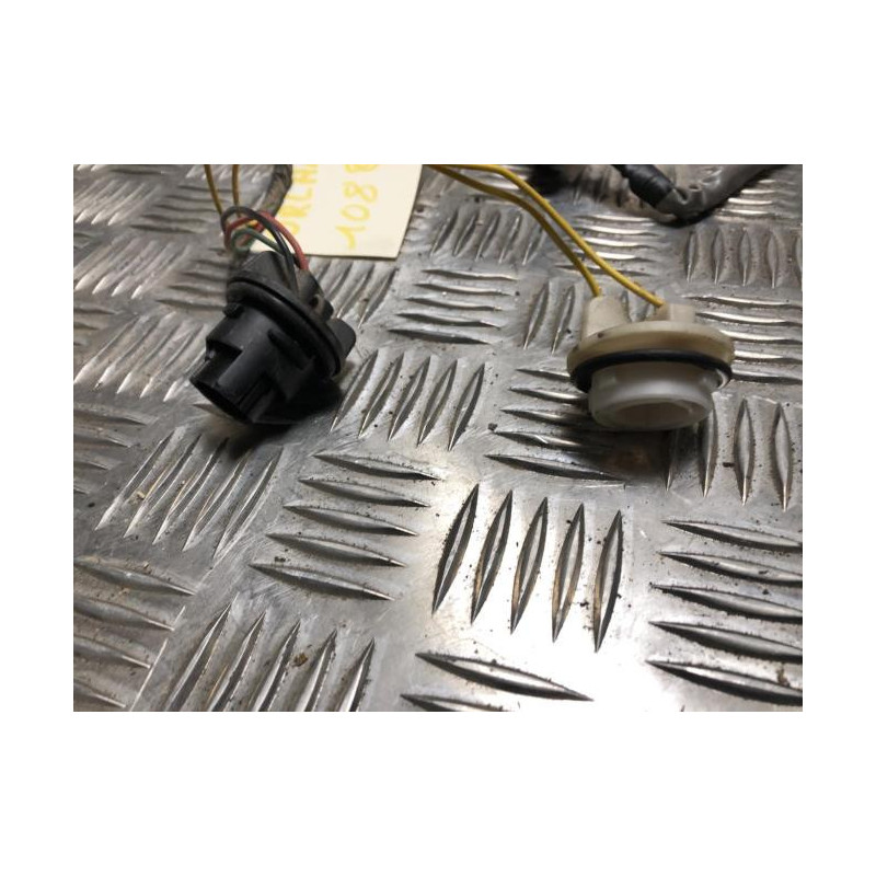 Platine feu arriere gauche CHEVROLET ORLANDO d’occasion