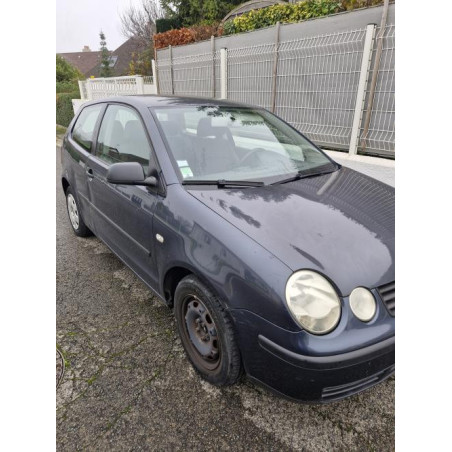 Reservoir VOLKSWAGEN POLO 4 PHASE 1 d’occasion