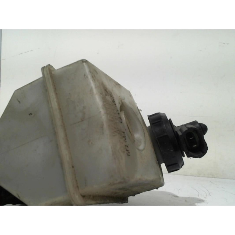Maitre cylindre (freinage) RENAULT MEGANE 1 PHASE 1 d’occasion