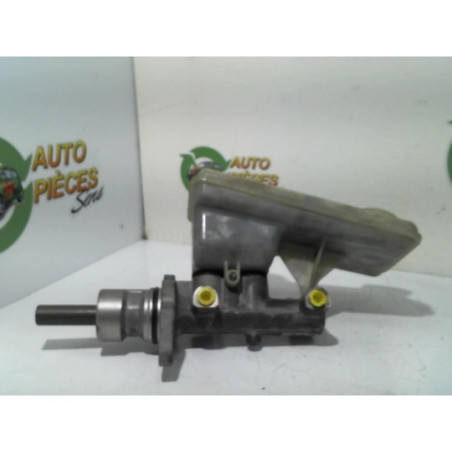 Maitre cylindre (freinage) RENAULT  d’occasion
