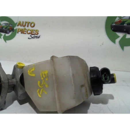 Maitre cylindre (freinage) RENAULT CLIO 2 PHASE 1 d’occasion