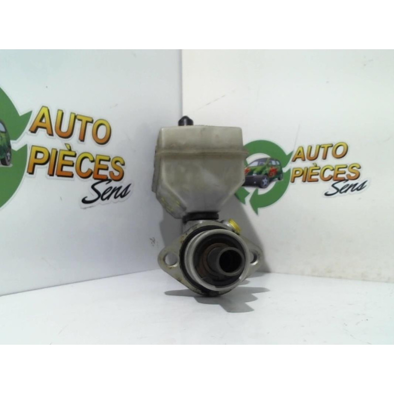 Maitre cylindre (freinage) RENAULT MEGANE 1 PHASE 1 d’occasion