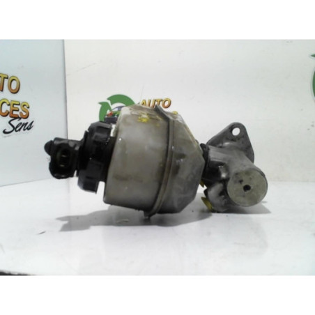 Maitre cylindre (freinage) RENAULT MEGANE 1 PHASE 1 d’occasion