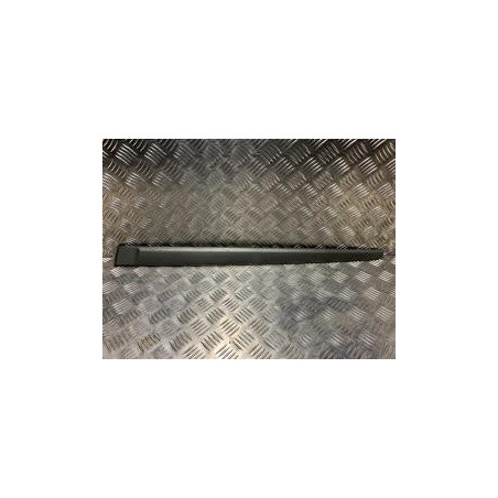 Baguette de porte arriere gauche  RENAULT LAGUNA 2 PHASE 2 d’occasion