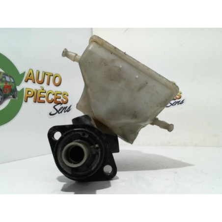 Maitre cylindre (freinage) RENAULT EXPRESS PHASE 1 d’occasion