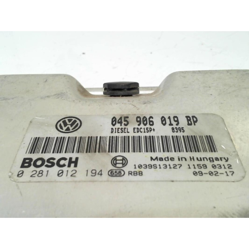 Calculateur moteur VOLKSWAGEN  d’occasion