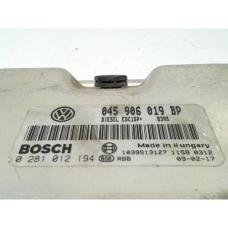 Calculateur moteur VOLKSWAGEN  d’occasion