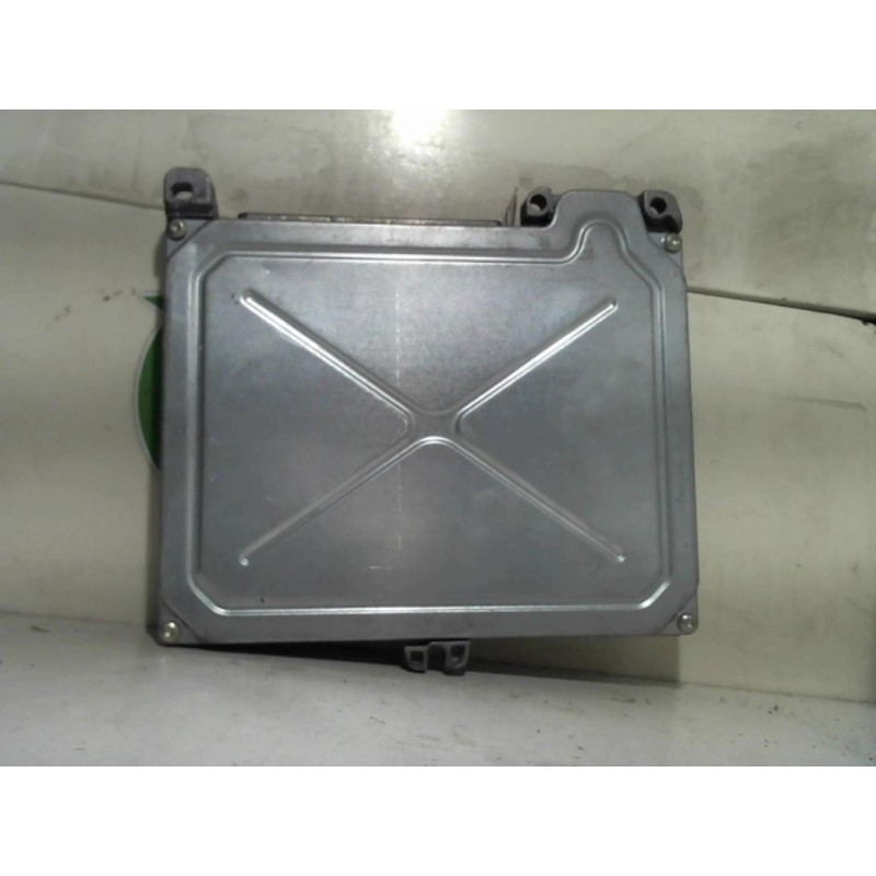 Calculateur moteur RENAULT MEGANE 1 PHASE 1 d’occasion