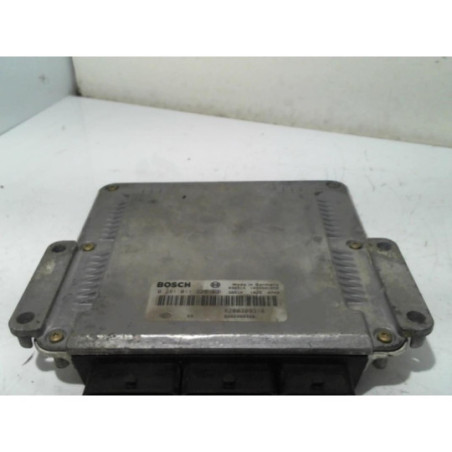 Calculateur moteur RENAULT GRAND ESPACE 4 PHASE 1 d’occasion
