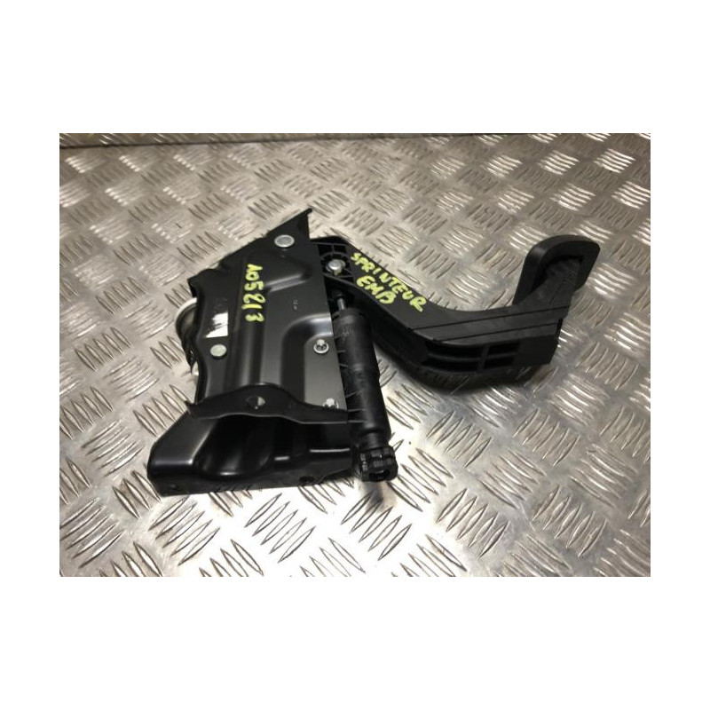 Pedalier d'embrayage MERCEDES SPRINTER 2 PHASE 1 d’occasion