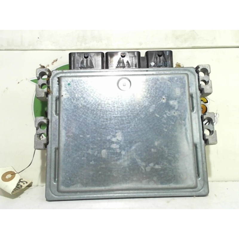 Calculateur moteur RENAULT GRAND SCENIC 2 PHASE 1 d’occasion