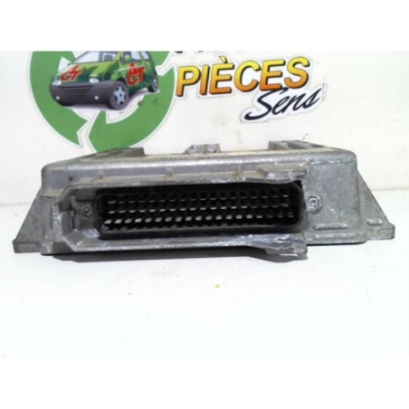 Calculateur moteur CITROEN XSARA PHASE 1 COUPE d’occasion