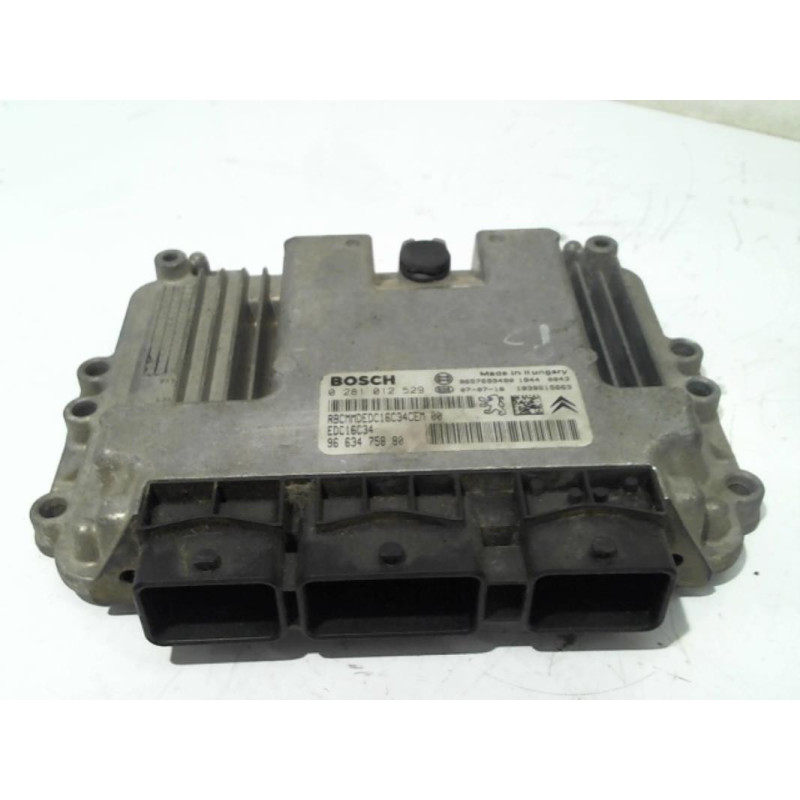Calculateur moteur PEUGEOT  d’occasion