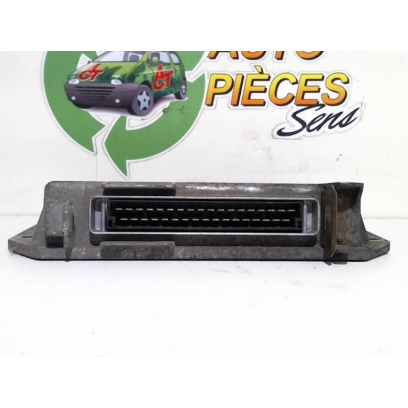 Calculateur moteur RENAULT CLIO 2 PHASE 1 d’occasion