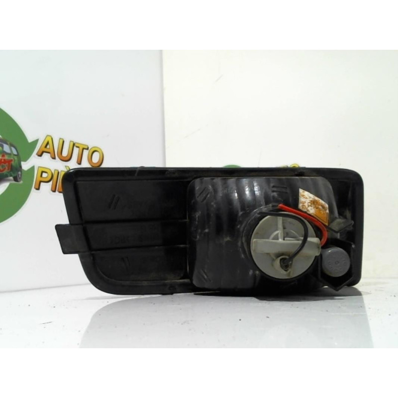 Feu de pare choc arriere gauche HYUNDAI SANTA FE 1 d’occasion