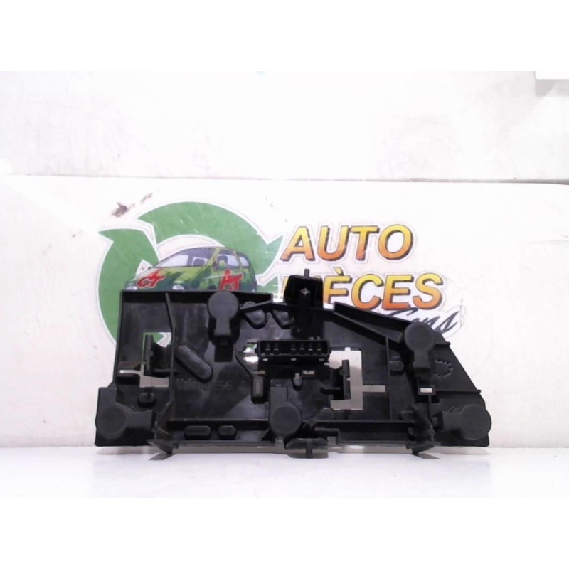 Platine feu arriere droit PEUGEOT 406 PHASE 1 d’occasion