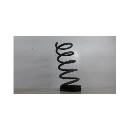 Ressort de suspension arriere gauche FIAT PANDA 2 PHASE 1 d’occasion