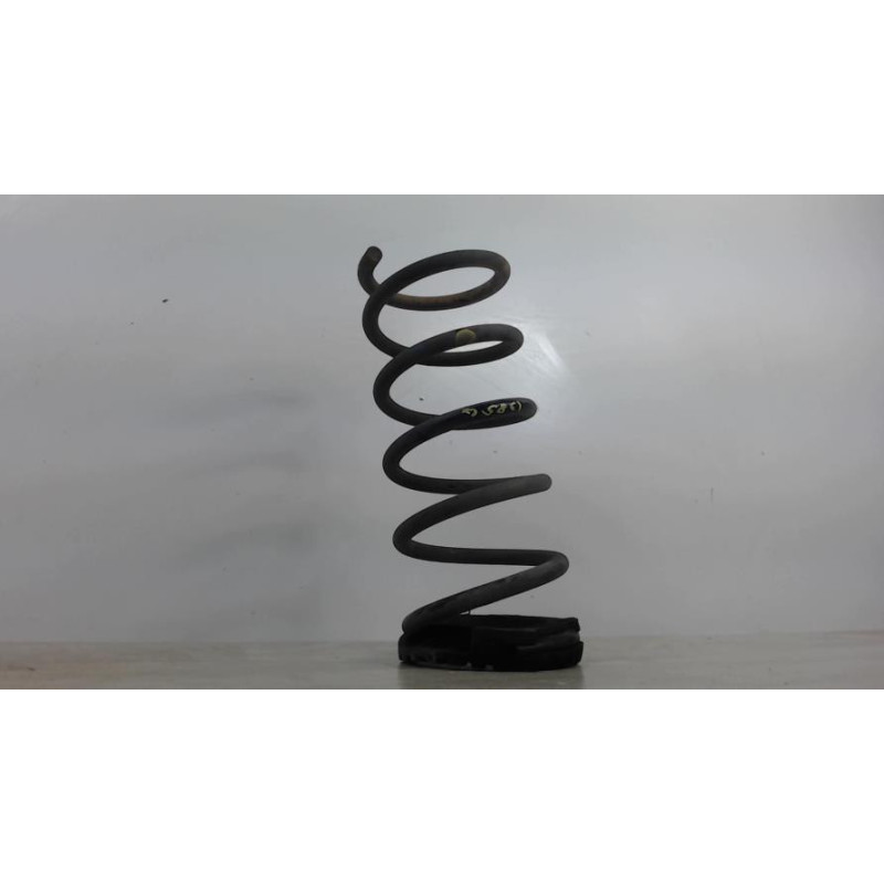 Ressort de suspension arriere gauche FIAT PANDA 2 PHASE 1 d’occasion