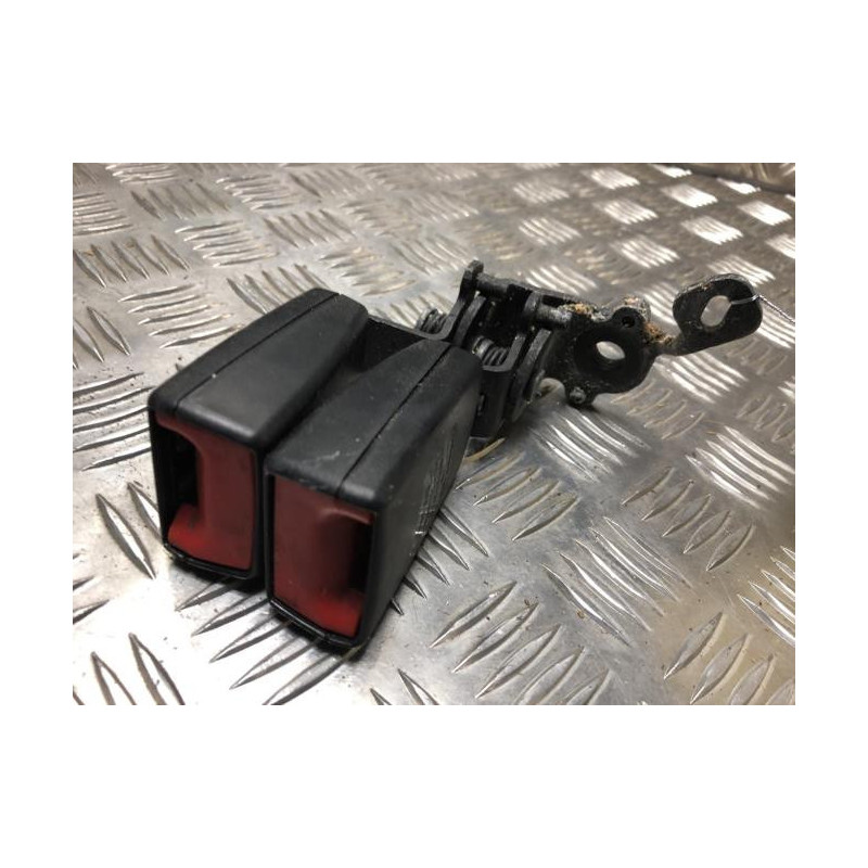 Attache ceinture arriere gauche VOLKSWAGEN GOLF 7 PHASE 1 d’occasion